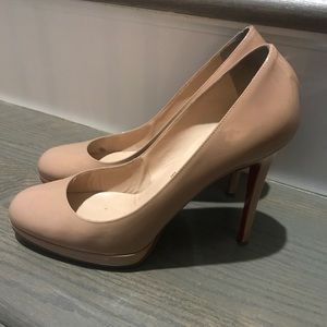 Authentic New Simple 120 Nude Patent Heels